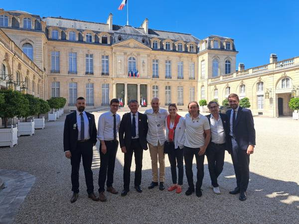Délégation reçue au palais de l'Élysée